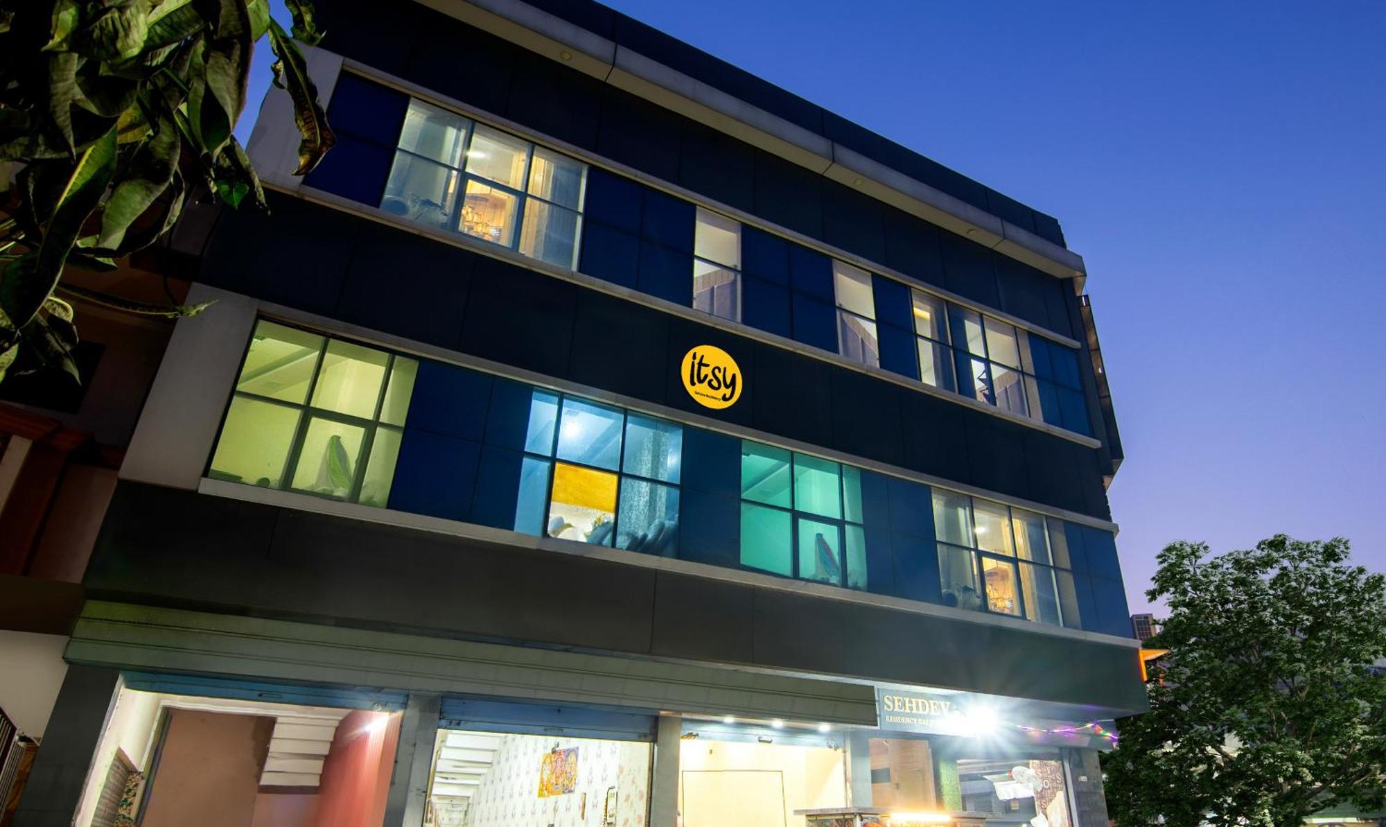 Itsy Sehdev Residency, Near Golden Temple Hotel Amritsar