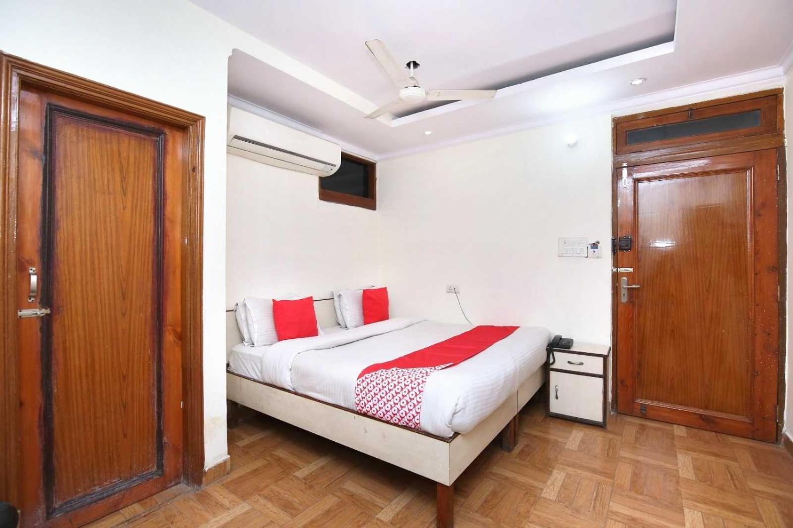 O Diamond Hotel
