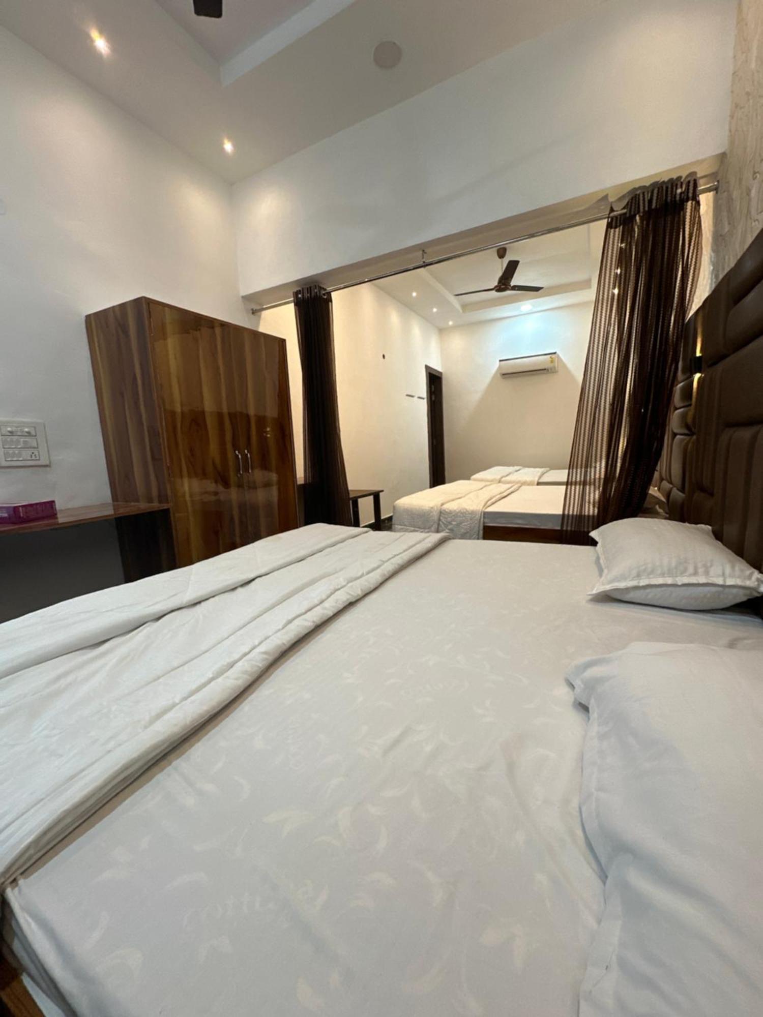 The Bubbles Bed & Breakfast