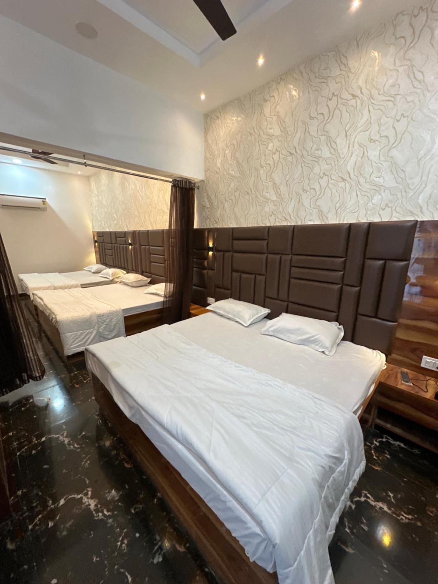 The Bubbles Bed & Breakfast *
