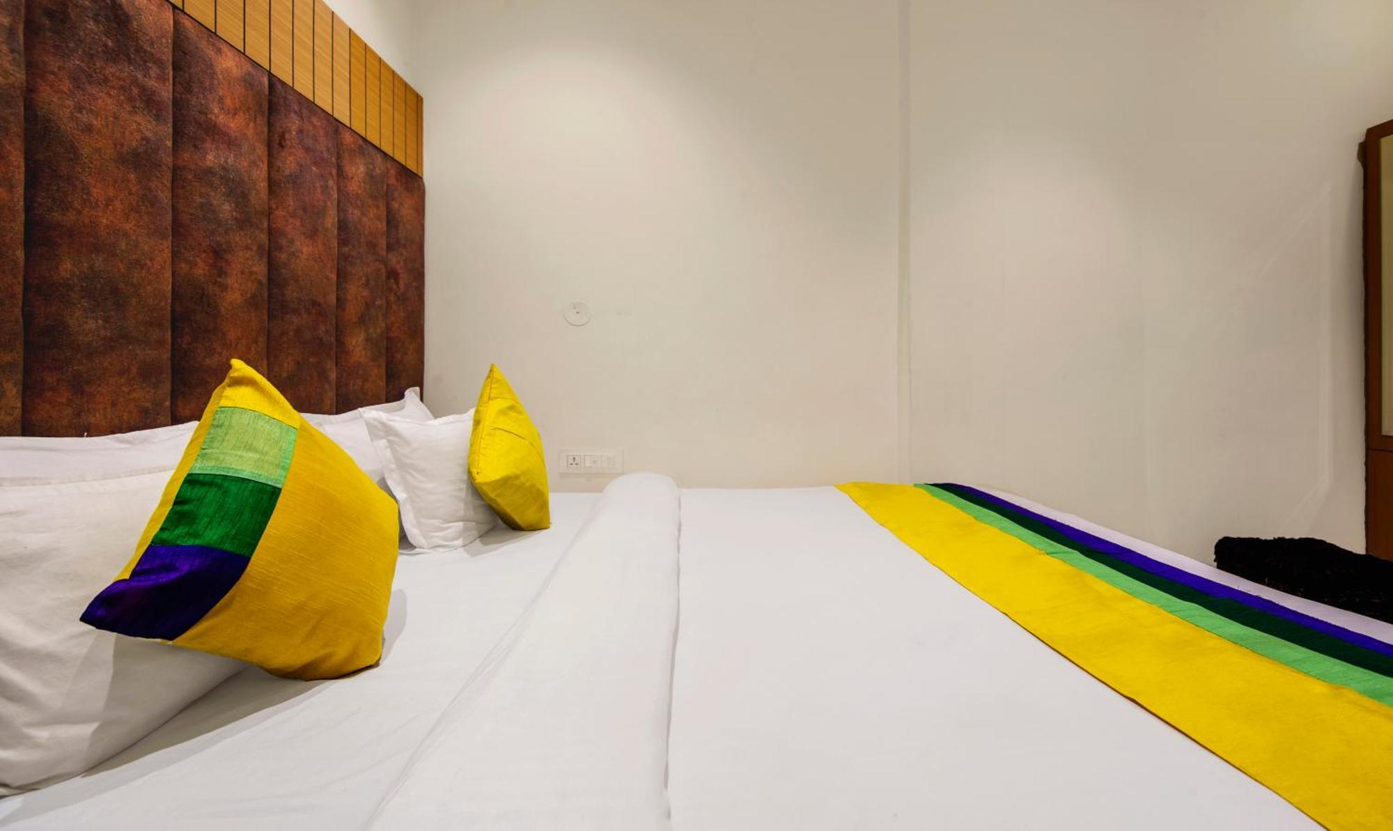 Hotel Itsy Sehdev Residency, Near Golden Temple 3*