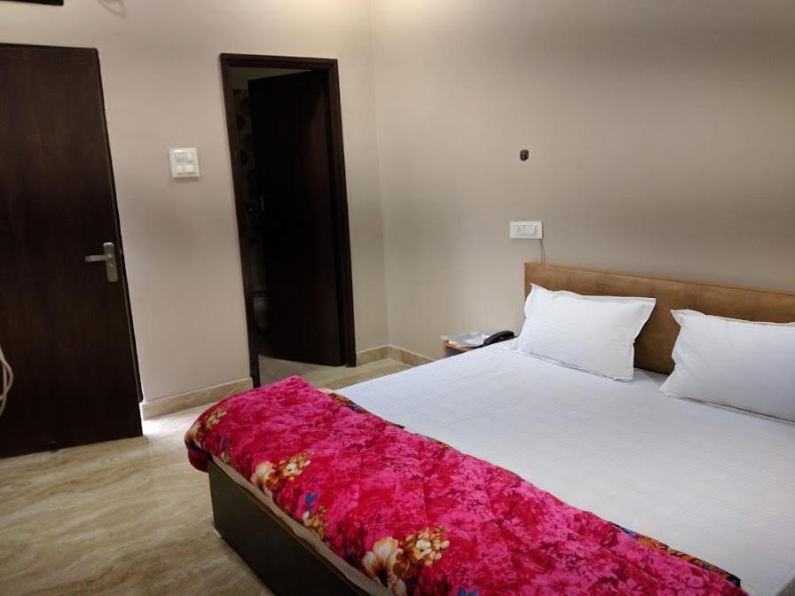 Mye Near Golden Temple Homestay Amritsar