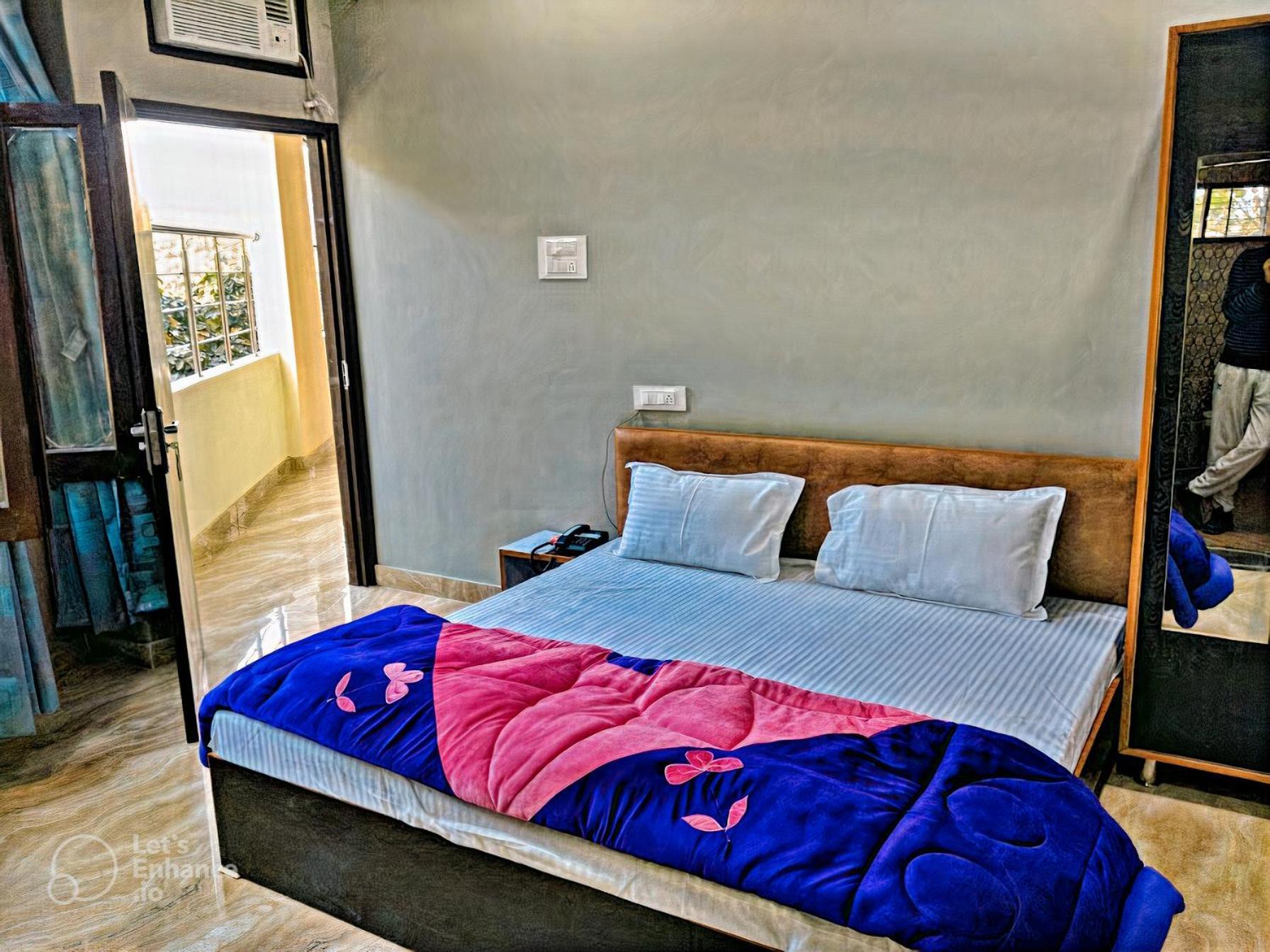 Mye Near Golden Temple Homestay *