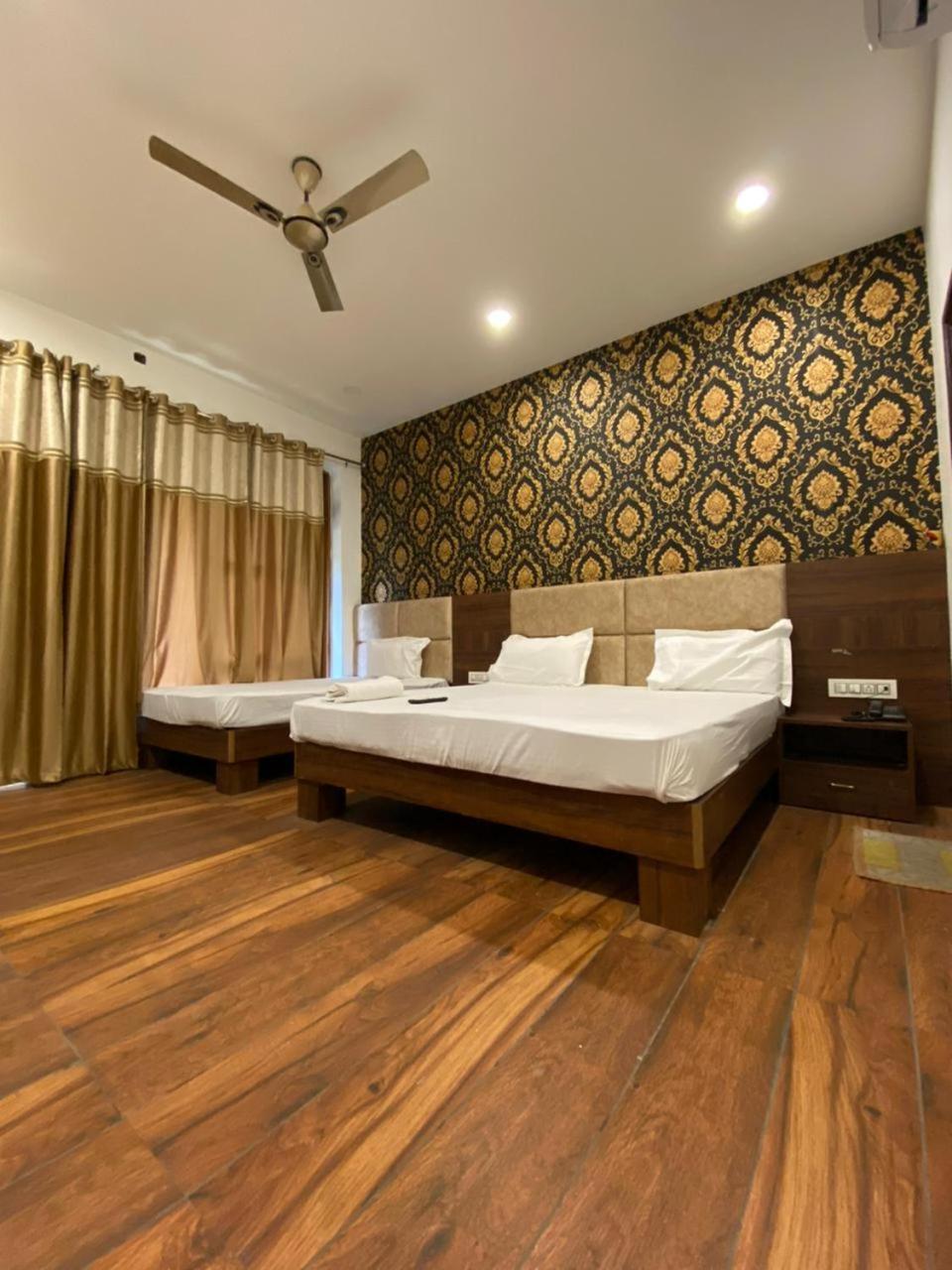 Jk Residency- 4 Min Walk From Golden Temple Amritsar