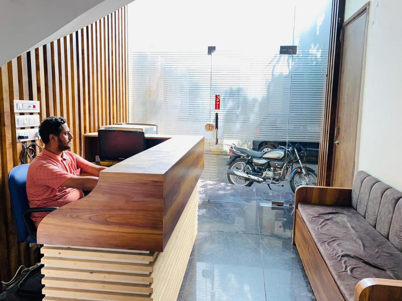 Jk Residency- 4 Min Walk From Golden Temple 3*