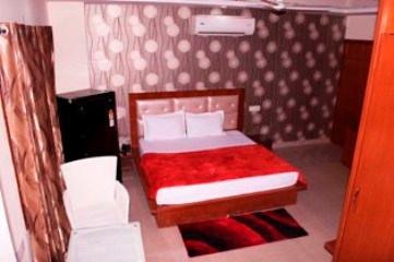Hotel Park Side Navjyoti