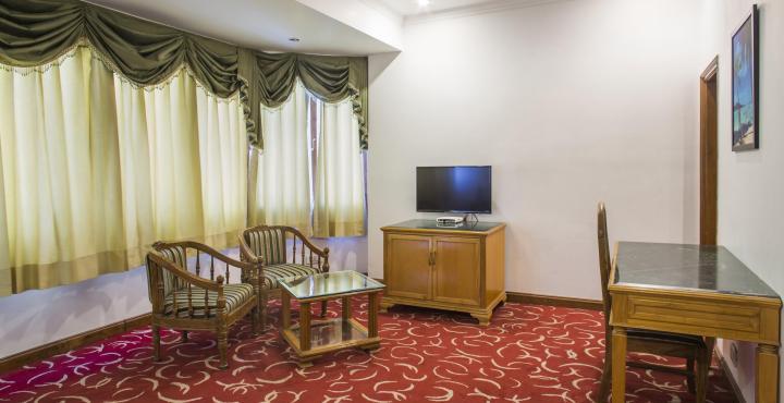 Hotel Lawrence