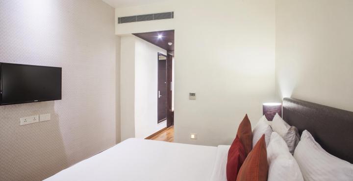Humble Hotel