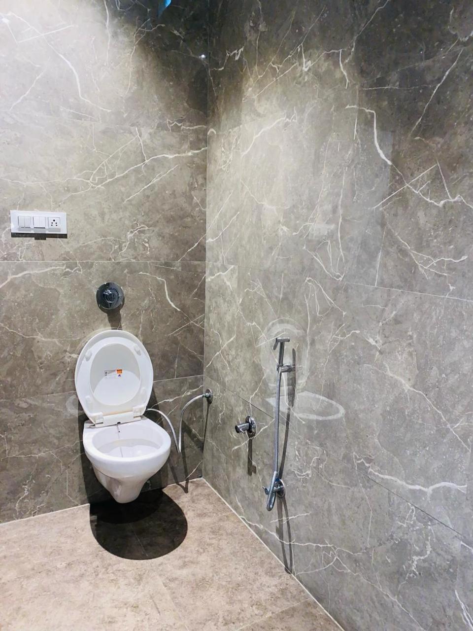 Jk Residency- 4 Min Walk From Golden Temple Hotel