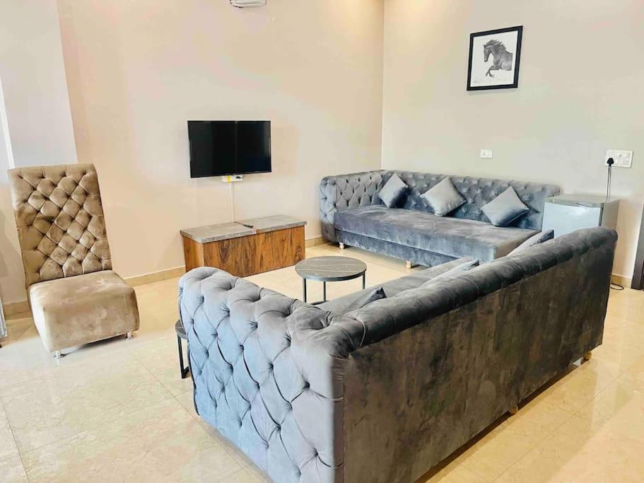 3 Bhk - Woodstock Apartment Amritsar