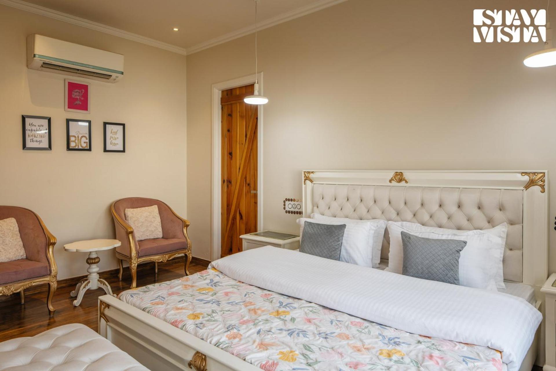 Villa Stayvista's Velvet Whisper - Urban Retreat With Contemporary Decor, Cozy Balcony & Lawn *