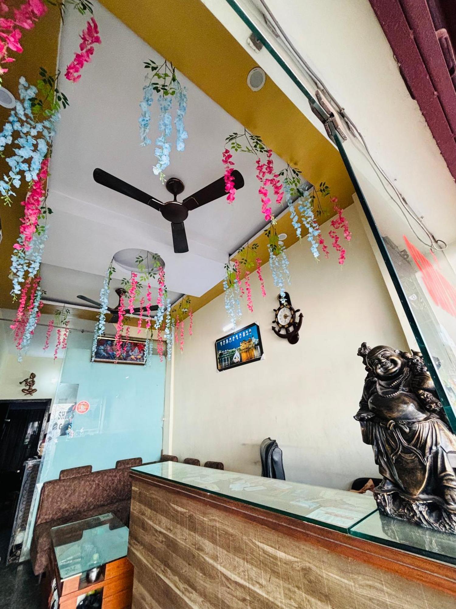 Guest house Shiv Shankar