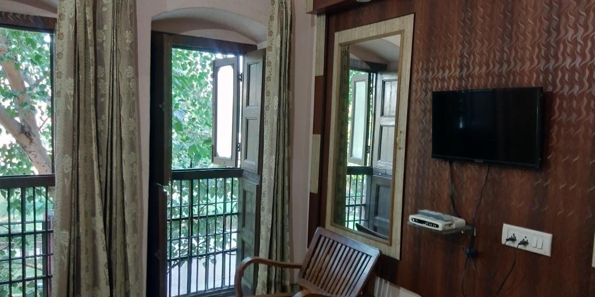 Osahan Paradise Near Golden Temple And Park View * Amritsar