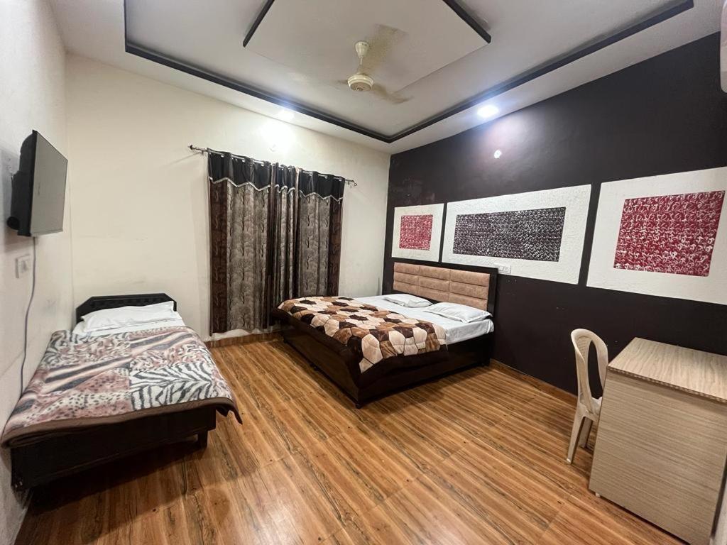 Shri Ganpati Guest house