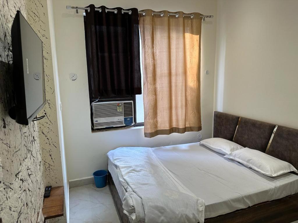 Aliza Guest house *
