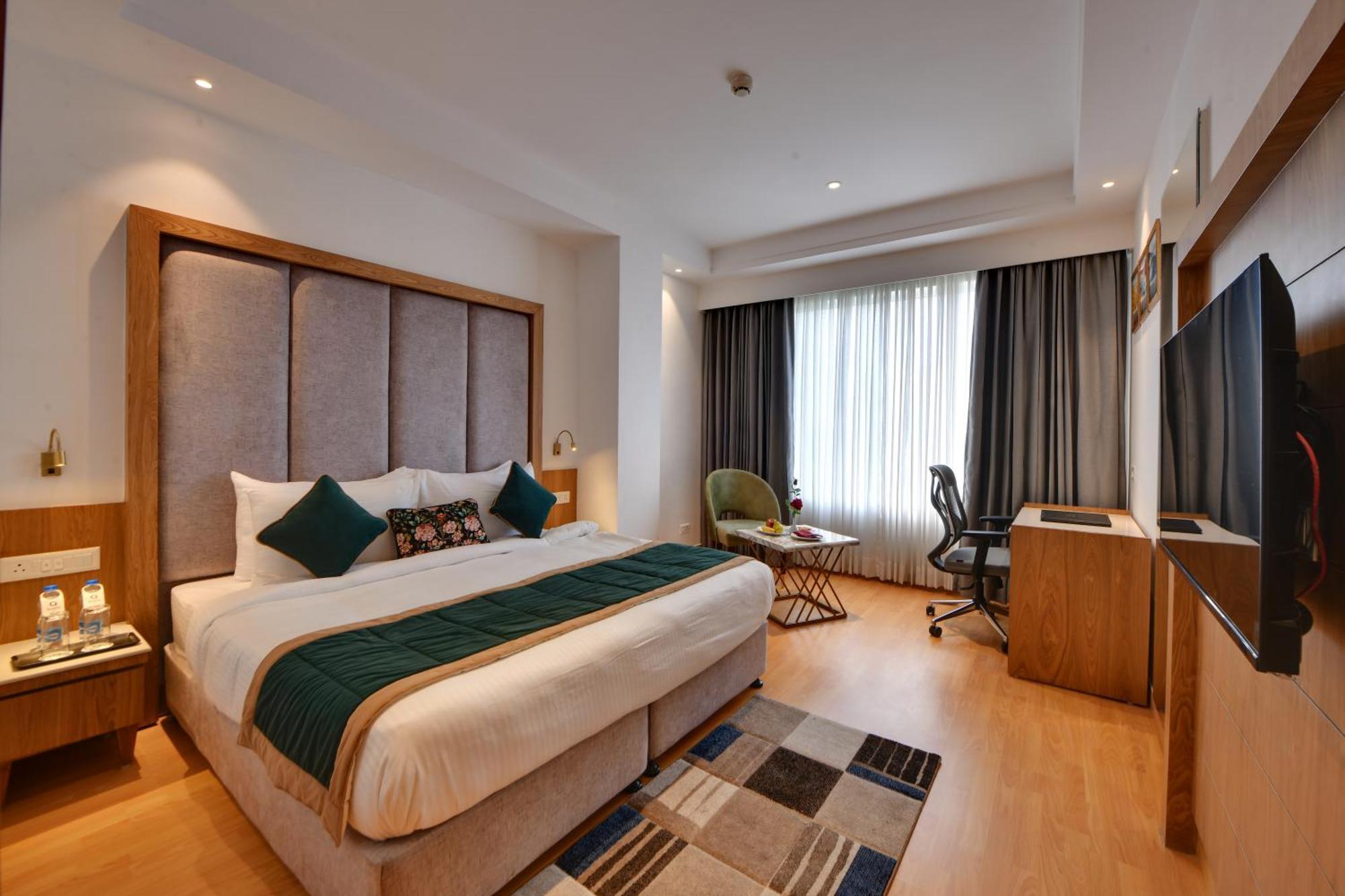 Quality Elite, Amritsar
