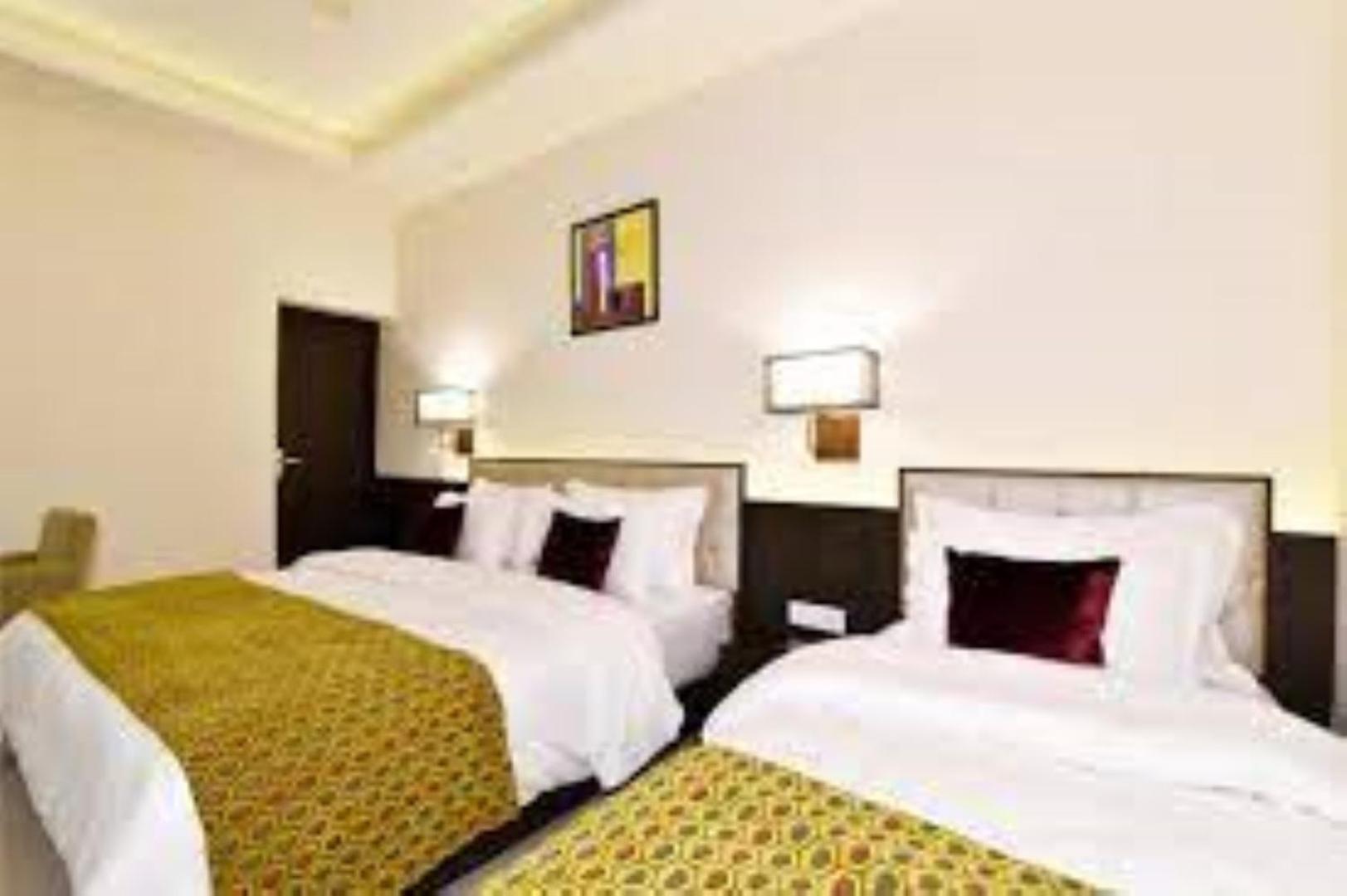 Shiraz Castle,amritsar 3*