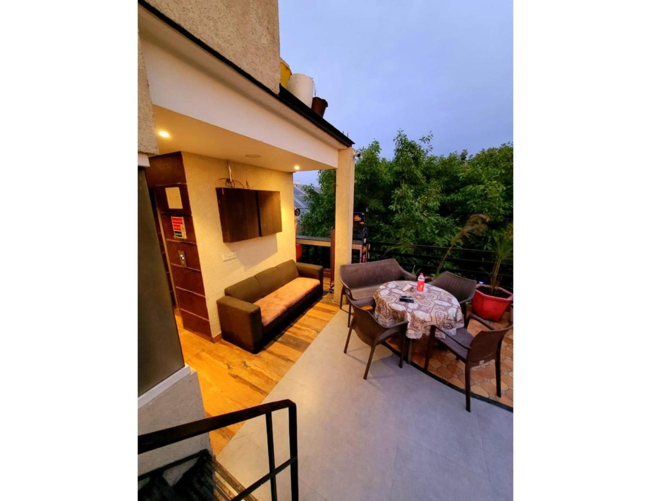 Urban Galaxy Square, Homestay Amritsar