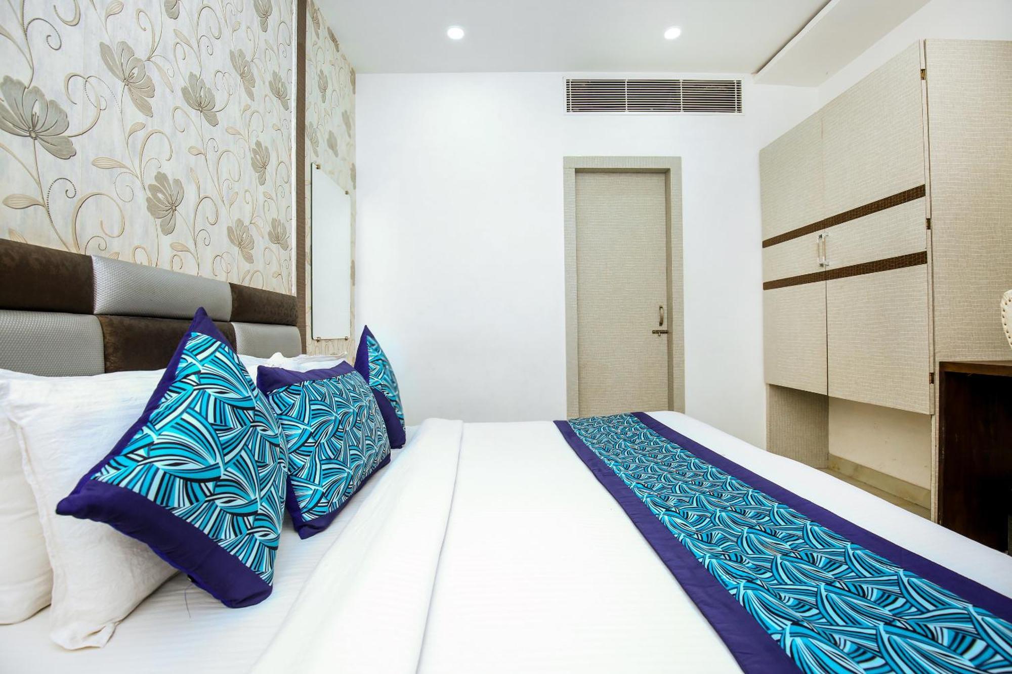 Hotel A Star - 50 Meter From Golden Temple Amritsar