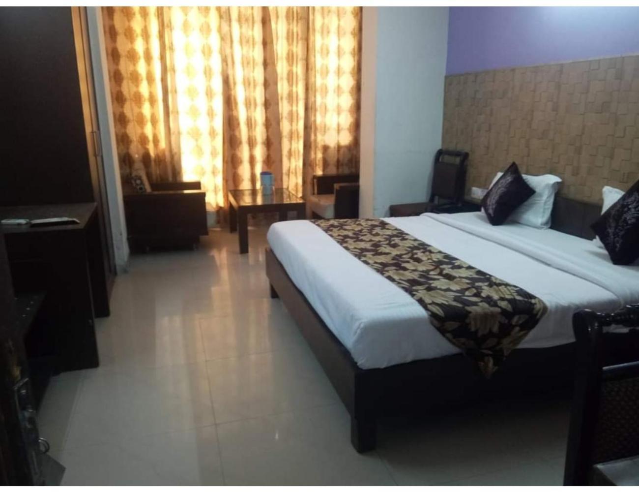 Krishna Residency, Homestay *