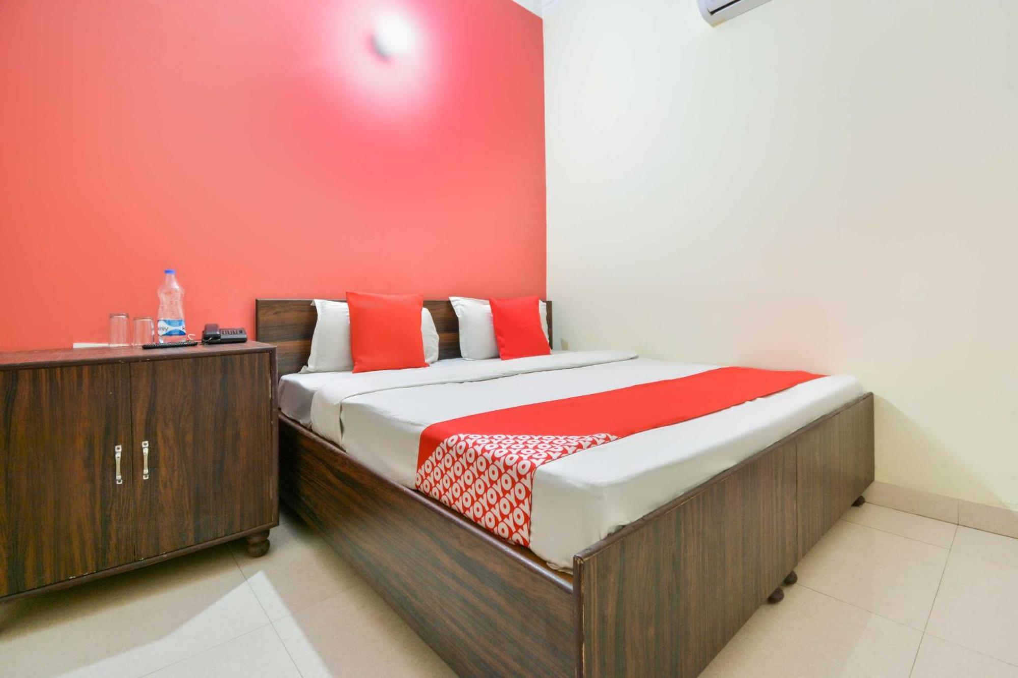 Hotel Oyo Flagship G.s Amritsar