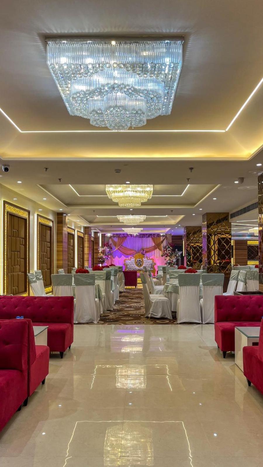 Classio Royale By Io Near Golden Temple Hotel