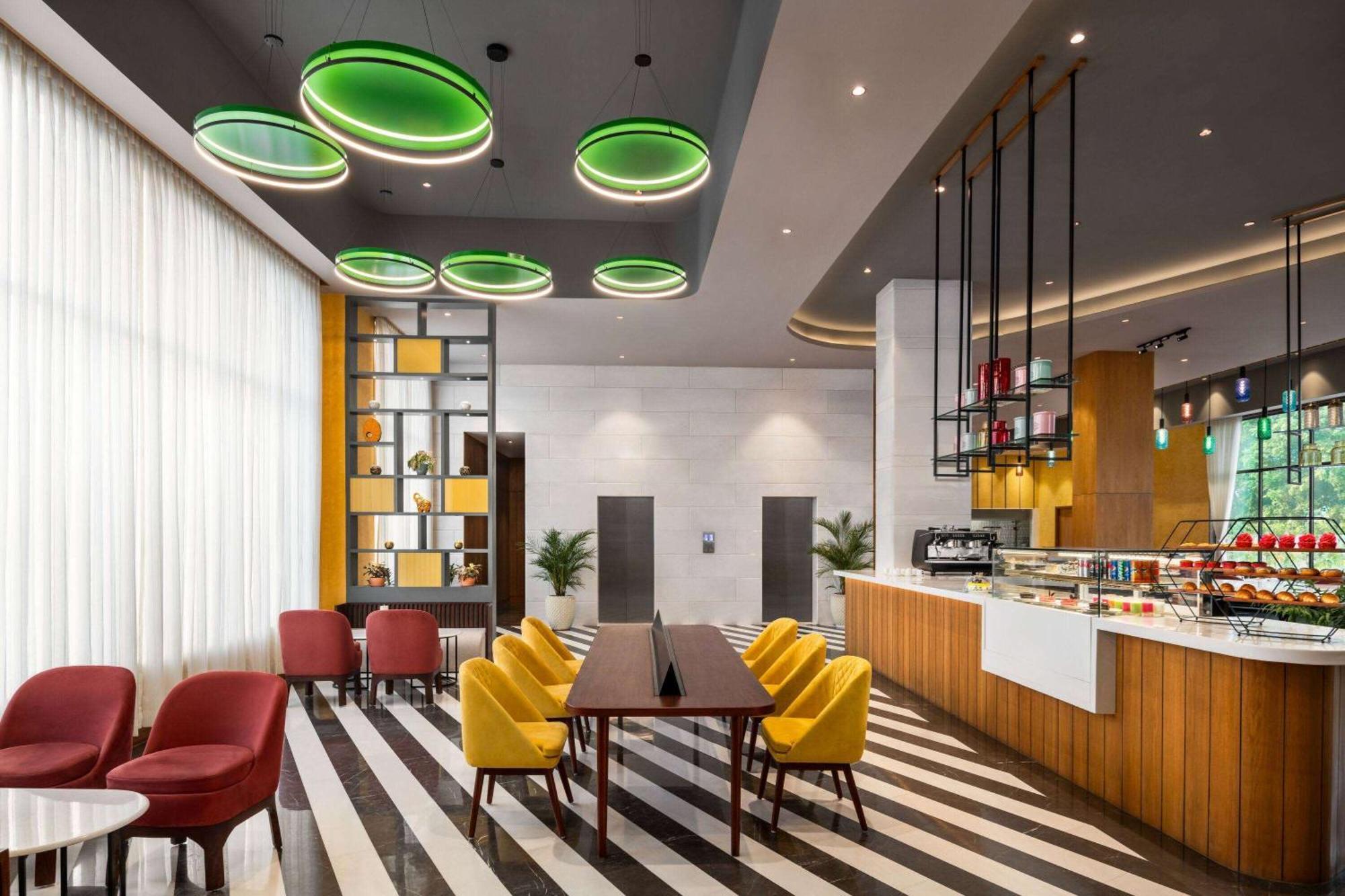 Ramada Encore By Wyndham Airport Hotel