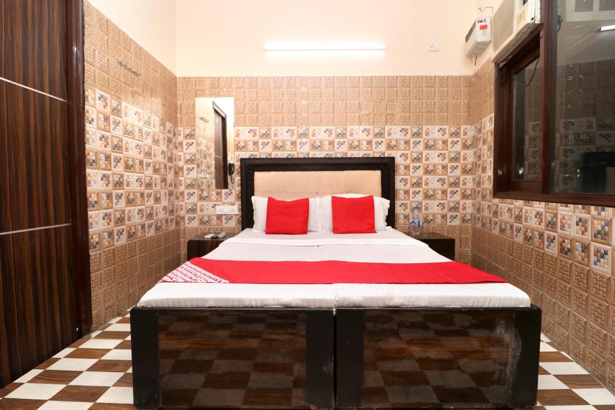 O Kapoor Residency Amritsar