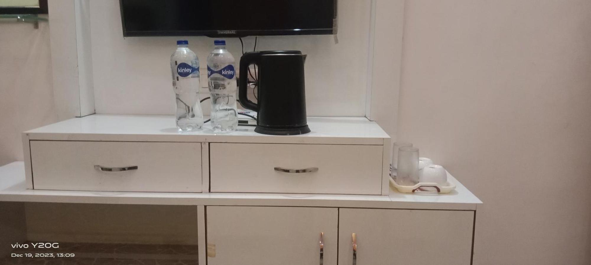 $4 Bed & Breakfast 3*
