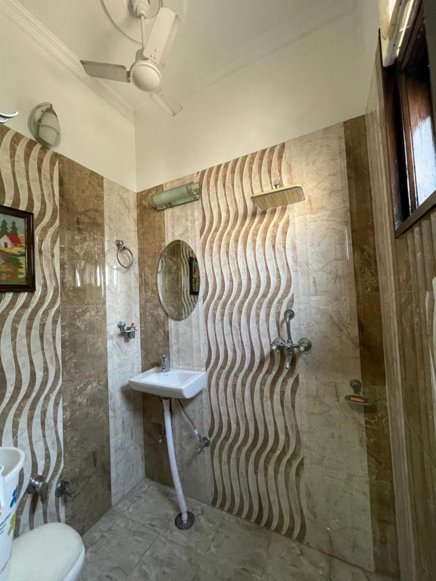 Hotel Pacific Grand Amritsar