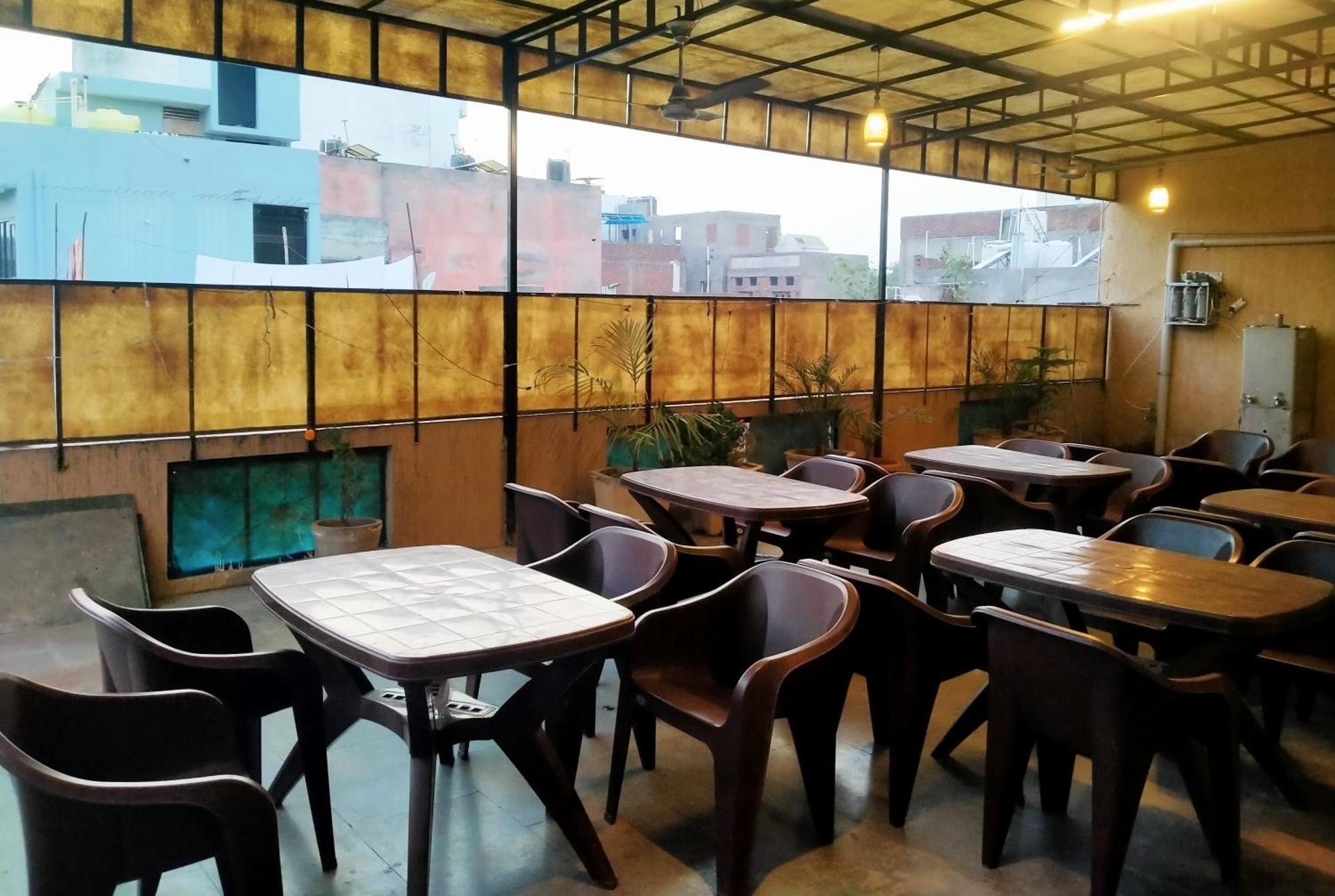 Hotel Holy 3*