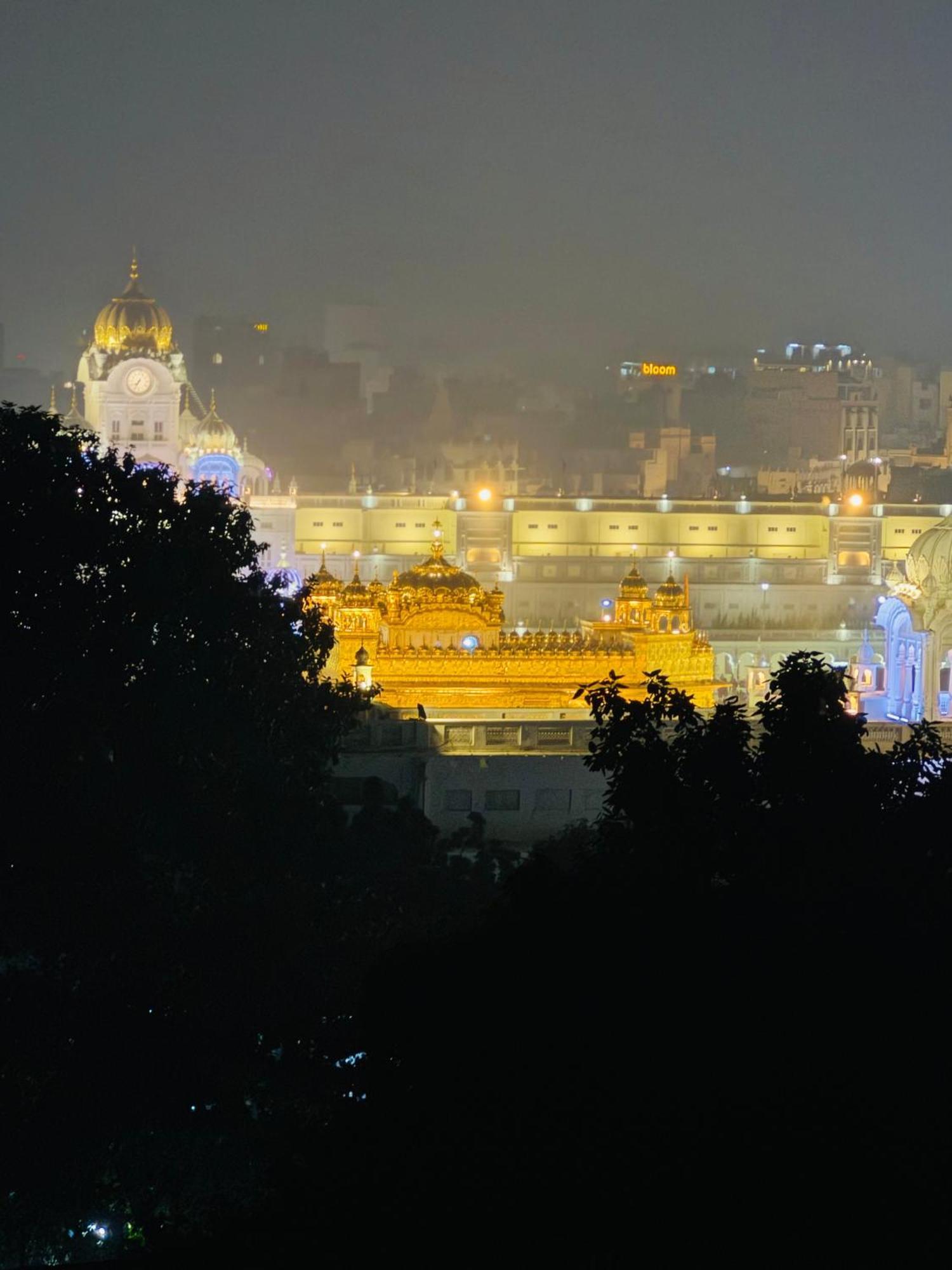 Heaven View - 50m From Golden Temple