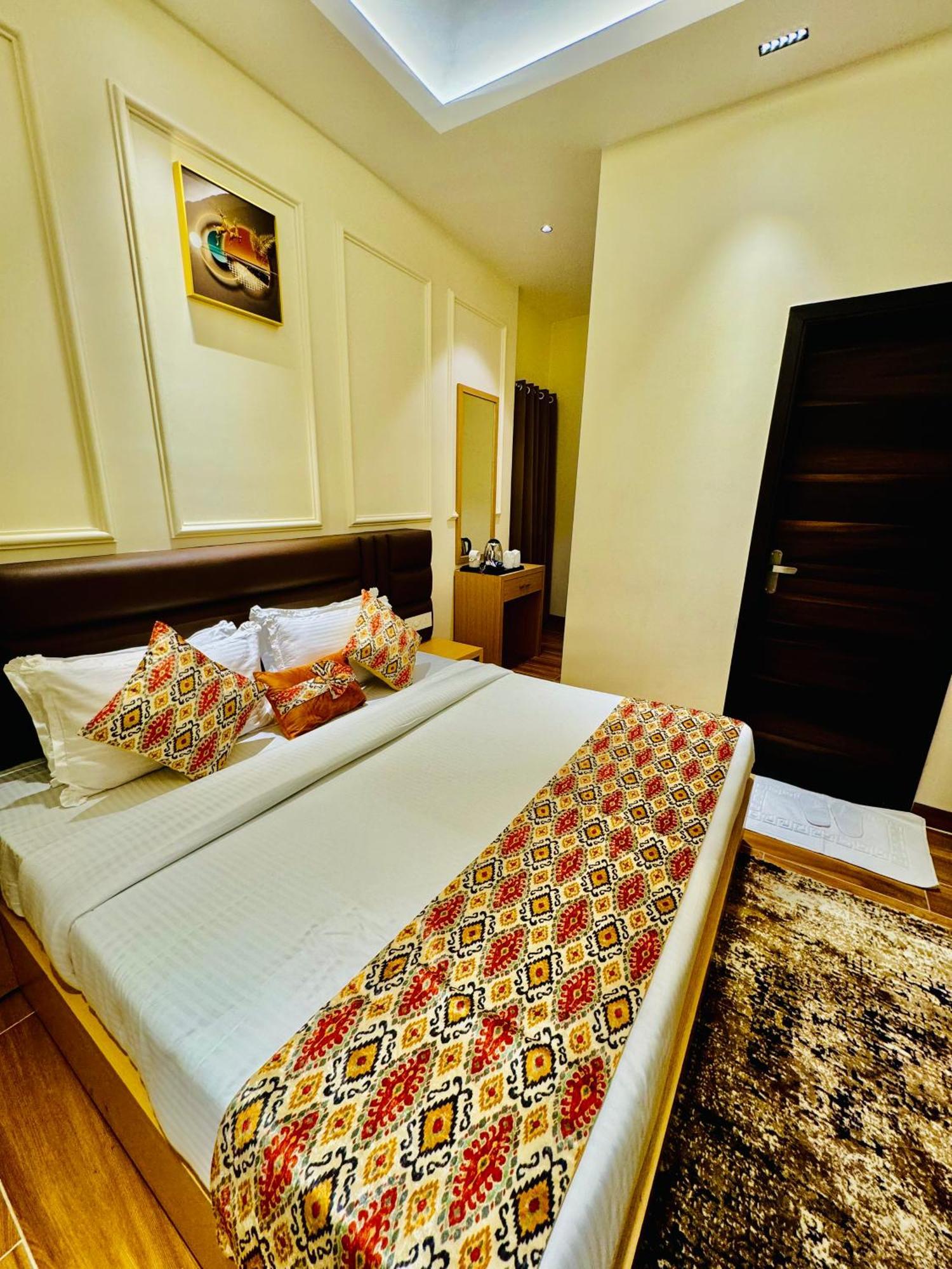 Heaven View - 50m From Golden Temple 3* Amritsar