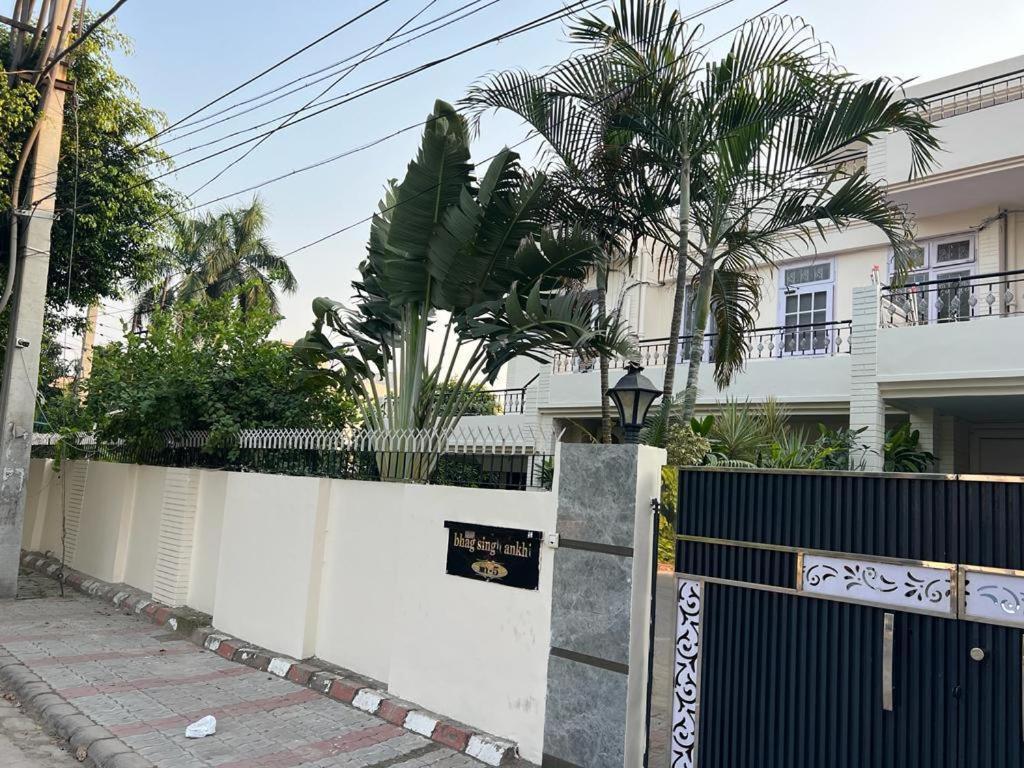 Apartment Ankhi's With Parking *