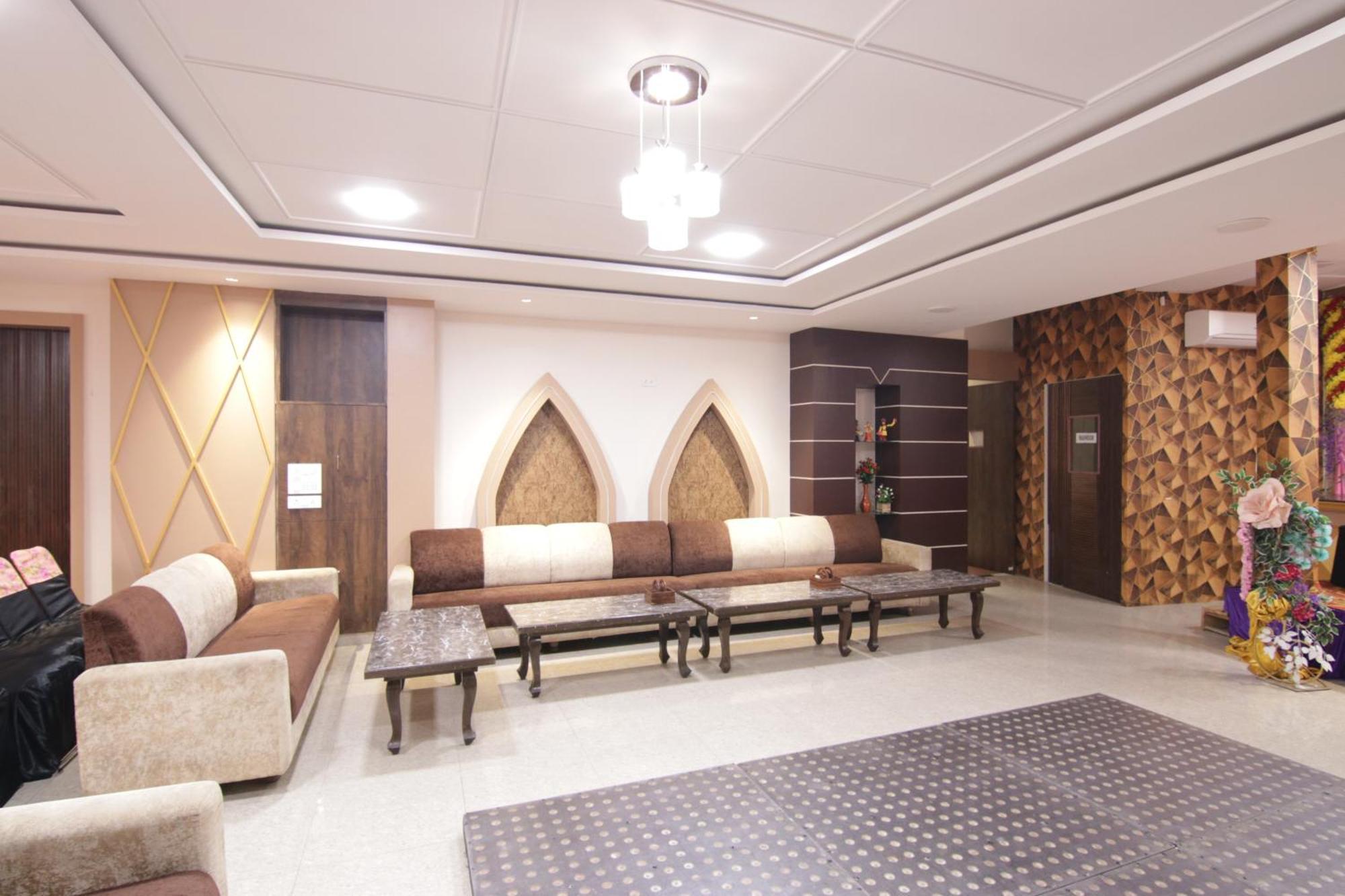 Hotel Fabhotel Prime Taj Castle