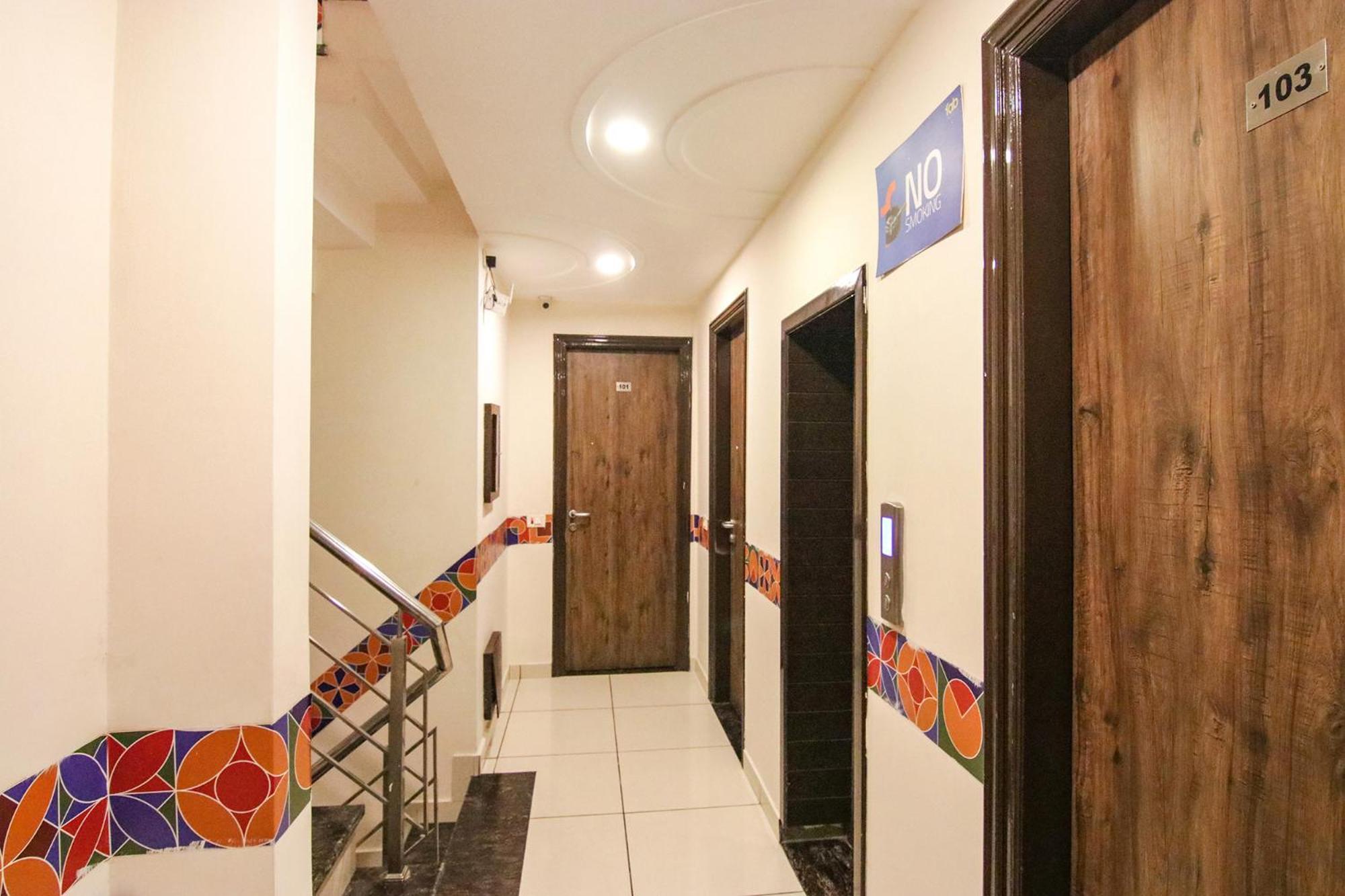 Fabhotel Rosewood Hotel