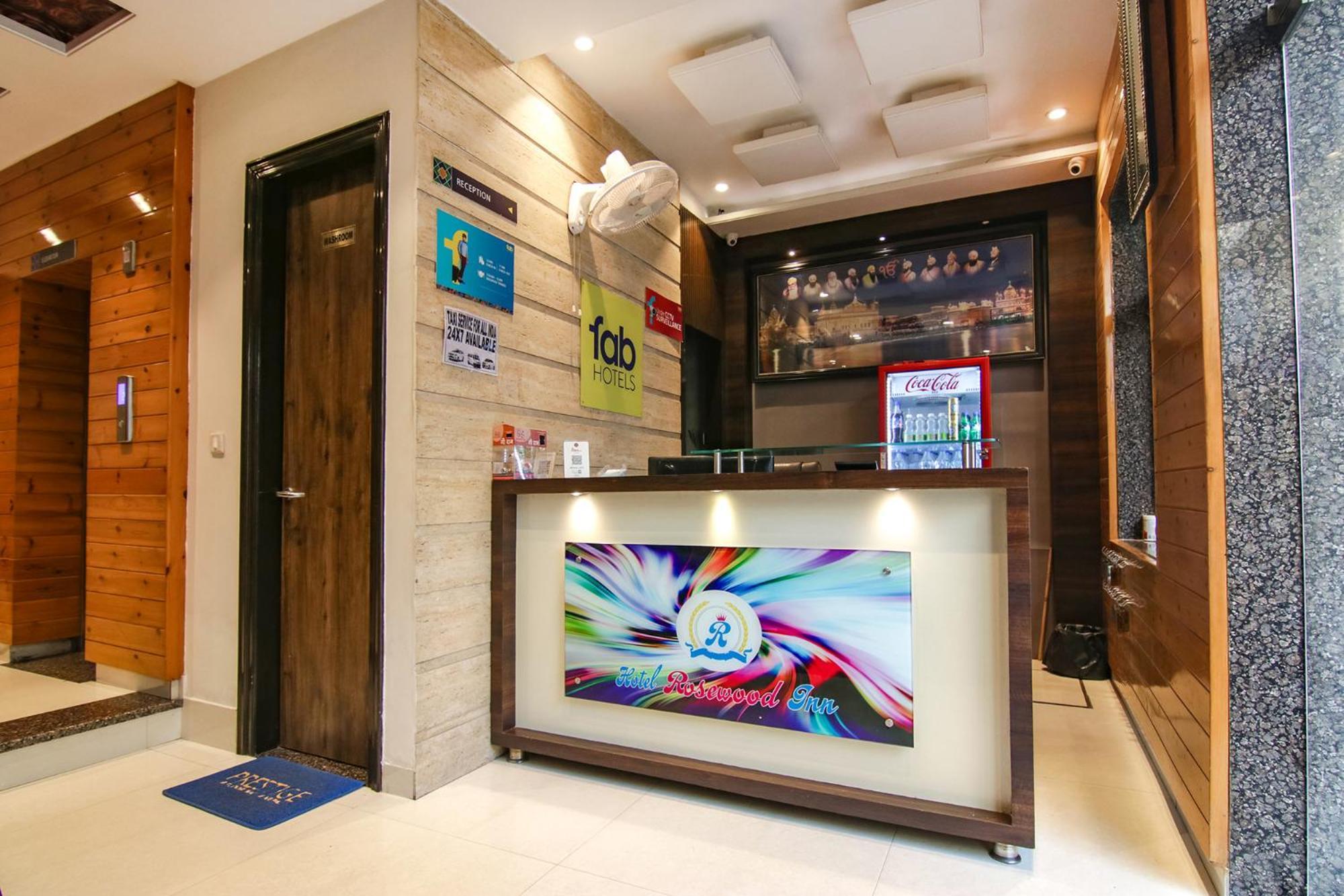 Fabhotel Rosewood