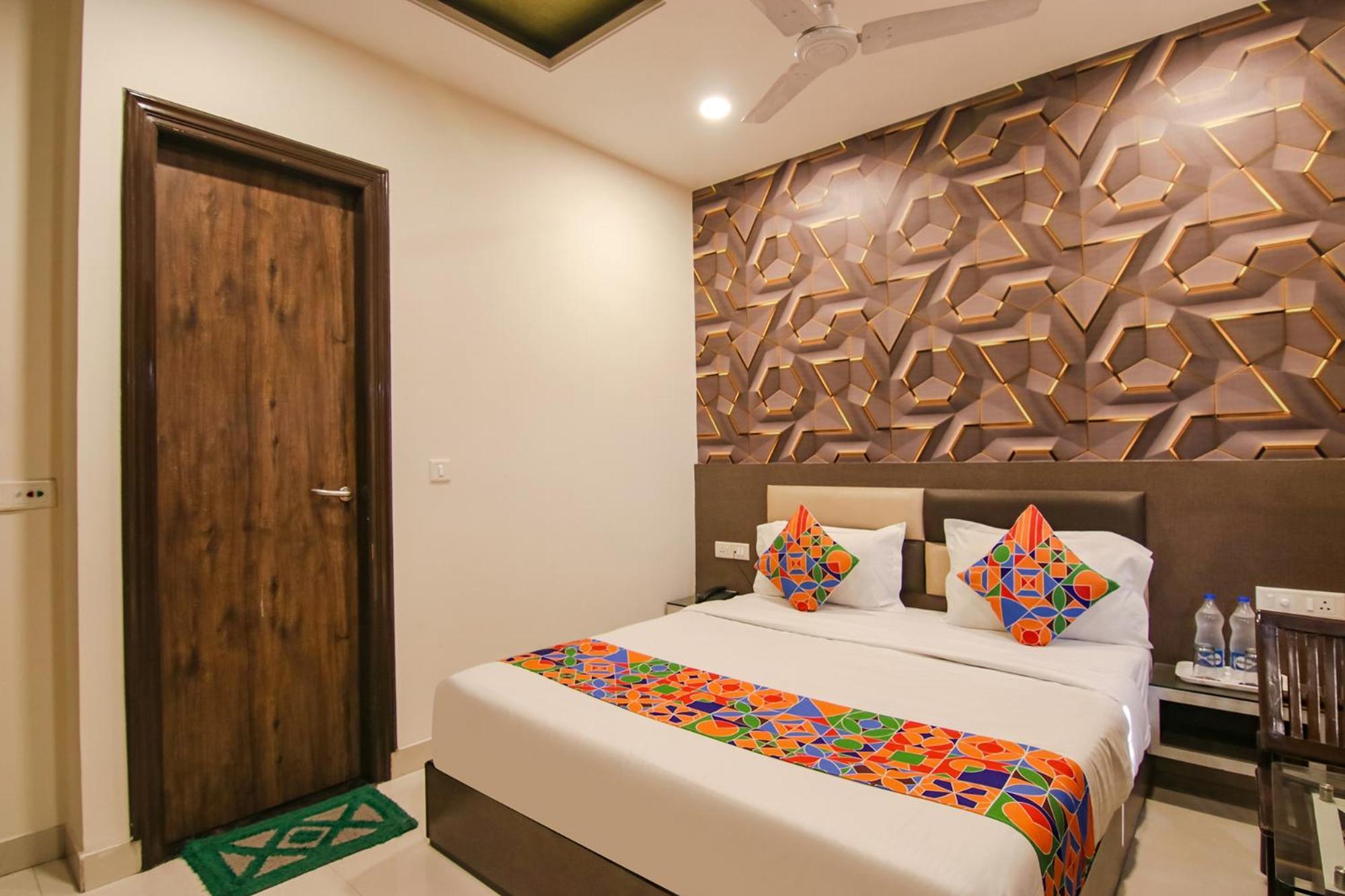 Fabhotel Rosewood Hotel 3*