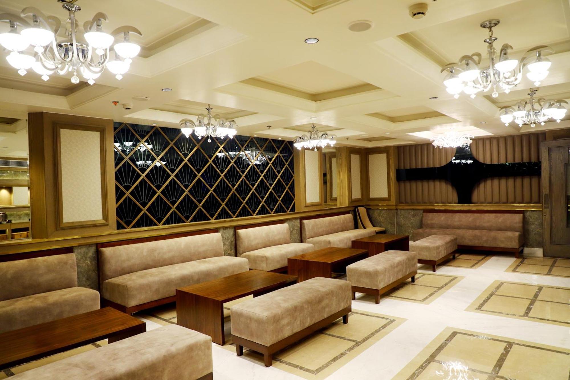 Blusalzz Hotel