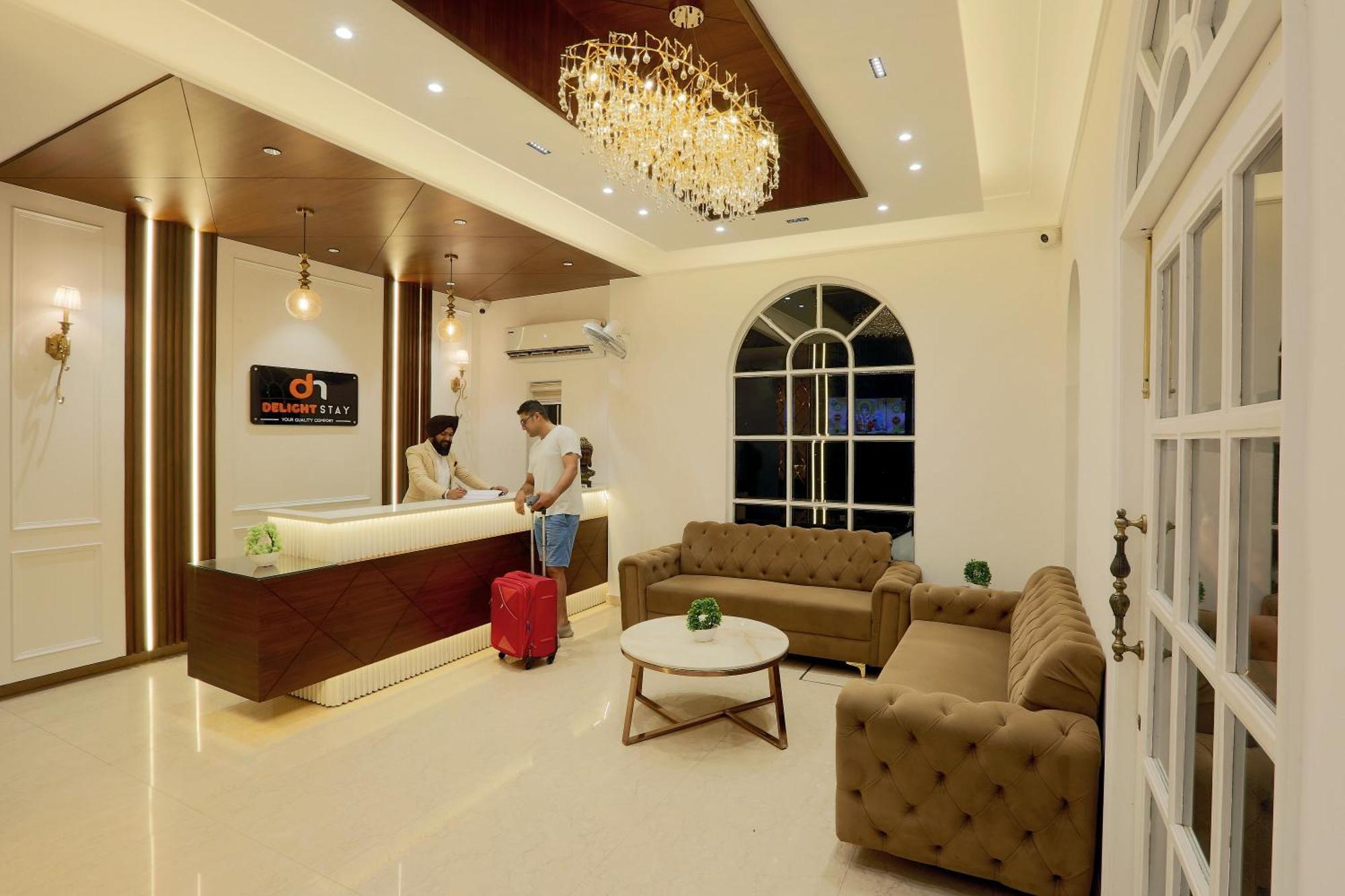 Hotel Regalia Grand By Delight