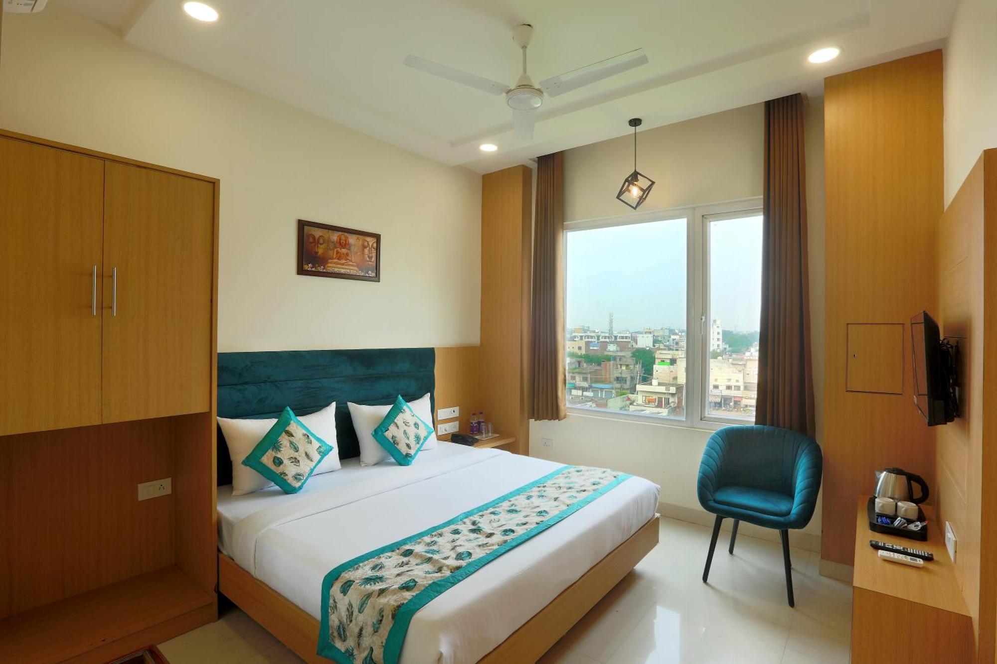 Regalia Grand By Delight Amritsar