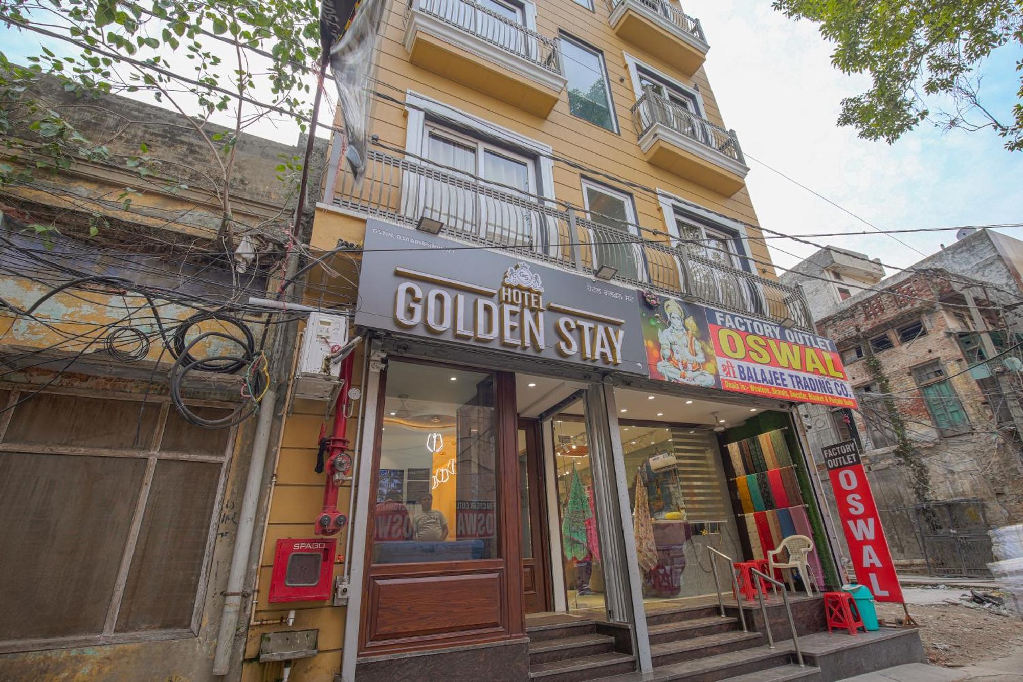 Golden Hotel 3*