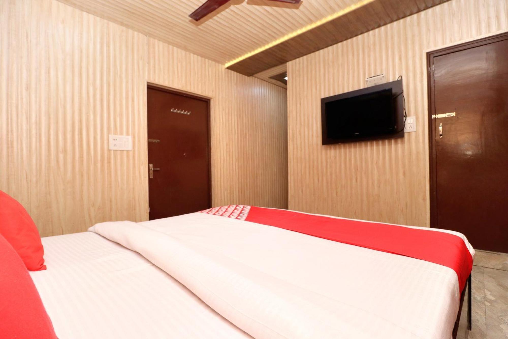 Hotel Oyo Apple Wood