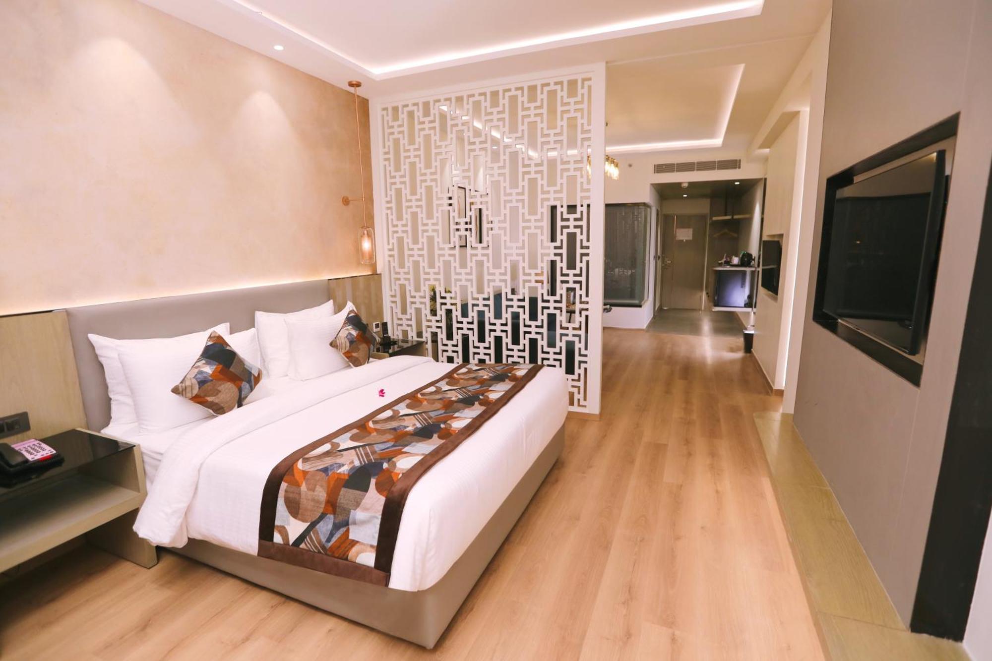 Regenta Place By Royal Orchid Limited Amritsar