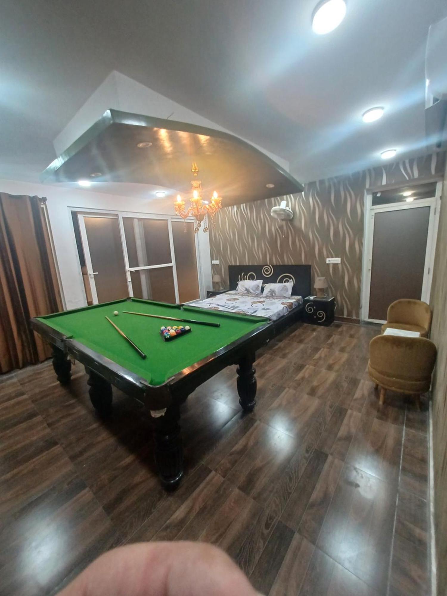 Villa Greystone Villa: Luxurious Retreat With Pool And Entertainment