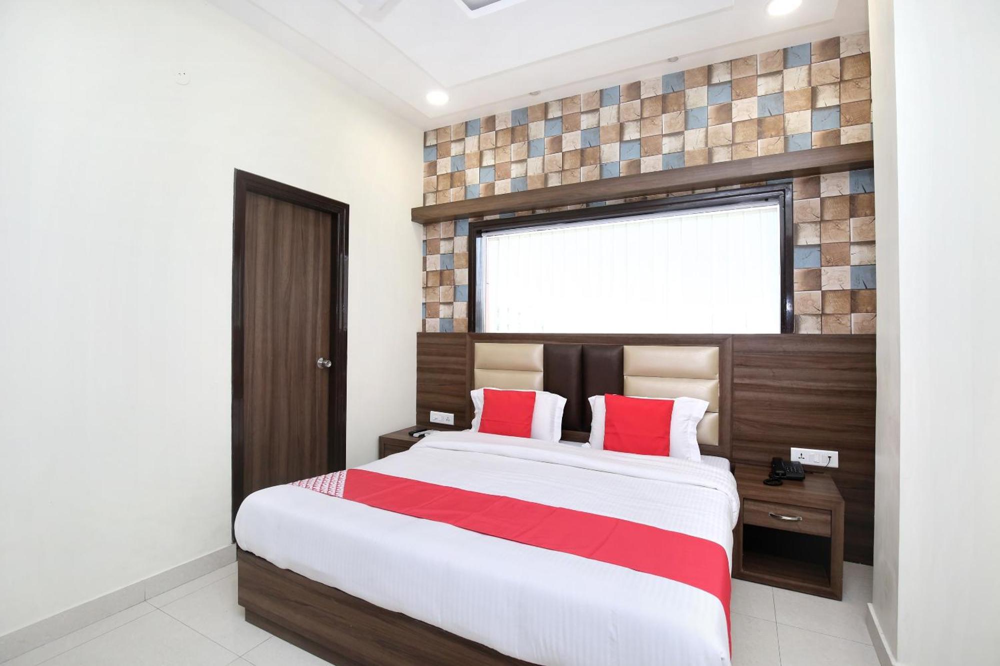Hotel Oyo 17307 Kings 3*