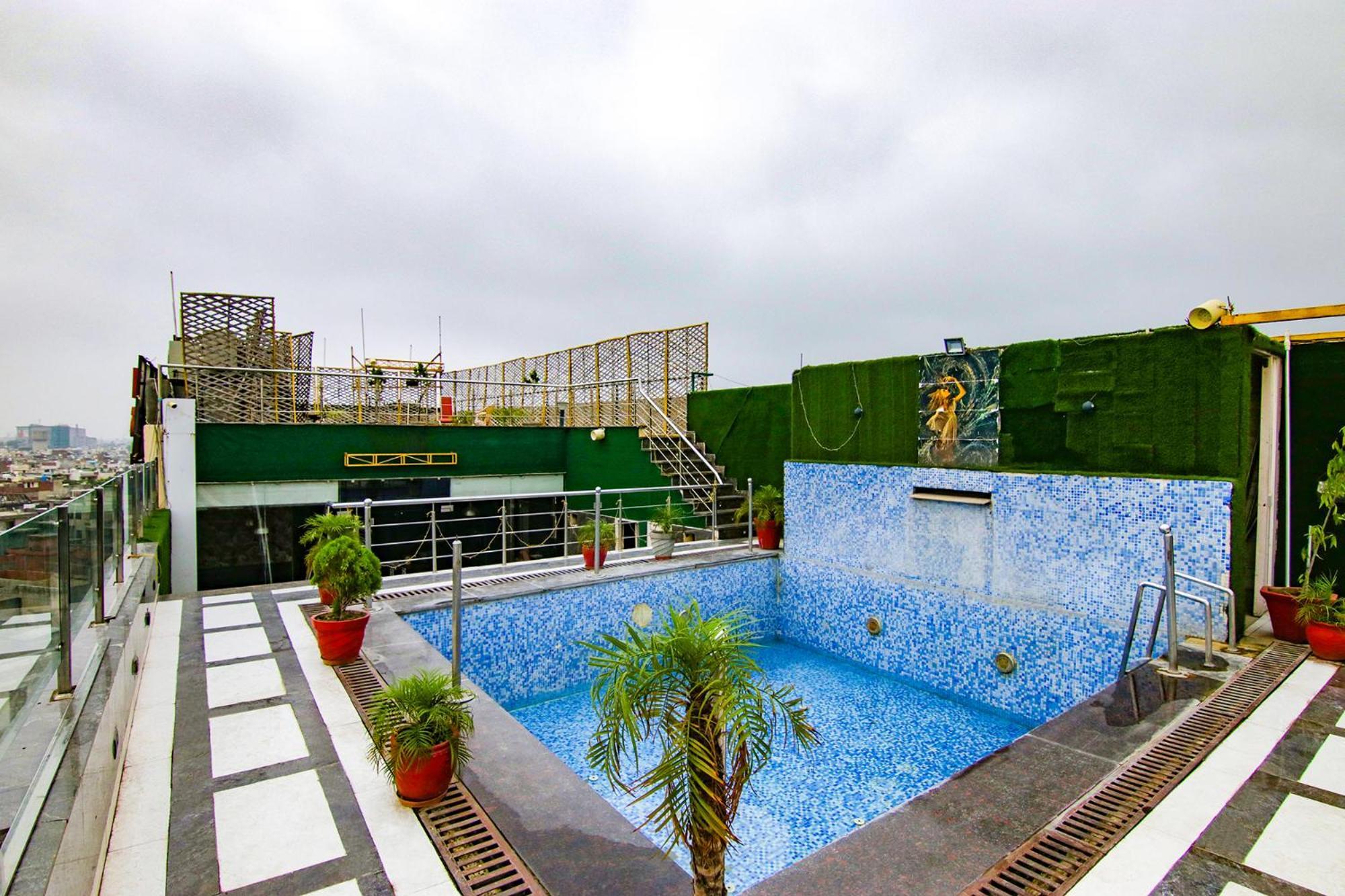 Fabhotel Sallow Grand Hotel Amritsar