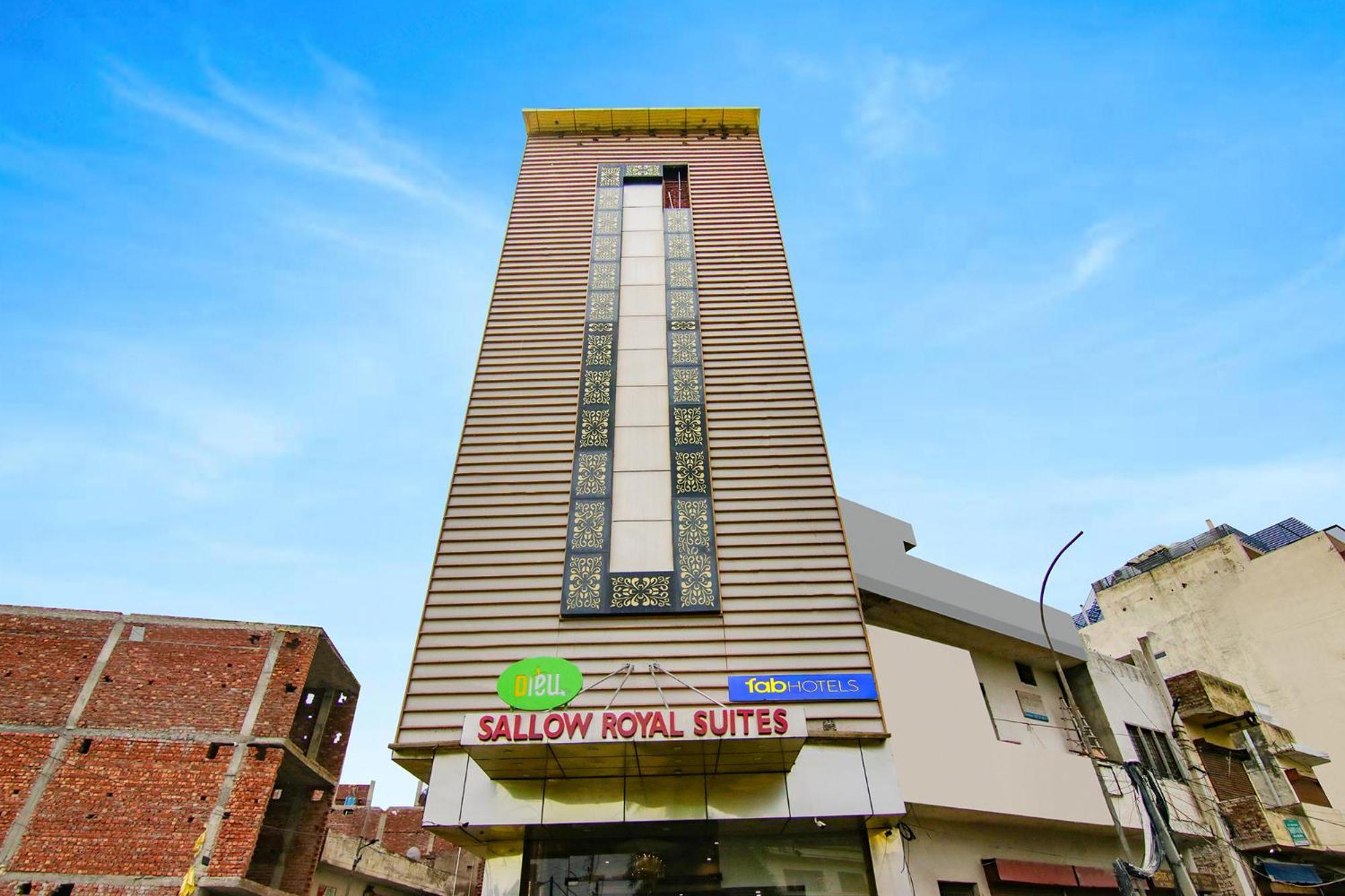 Fabhotel Sallow Grand 3*