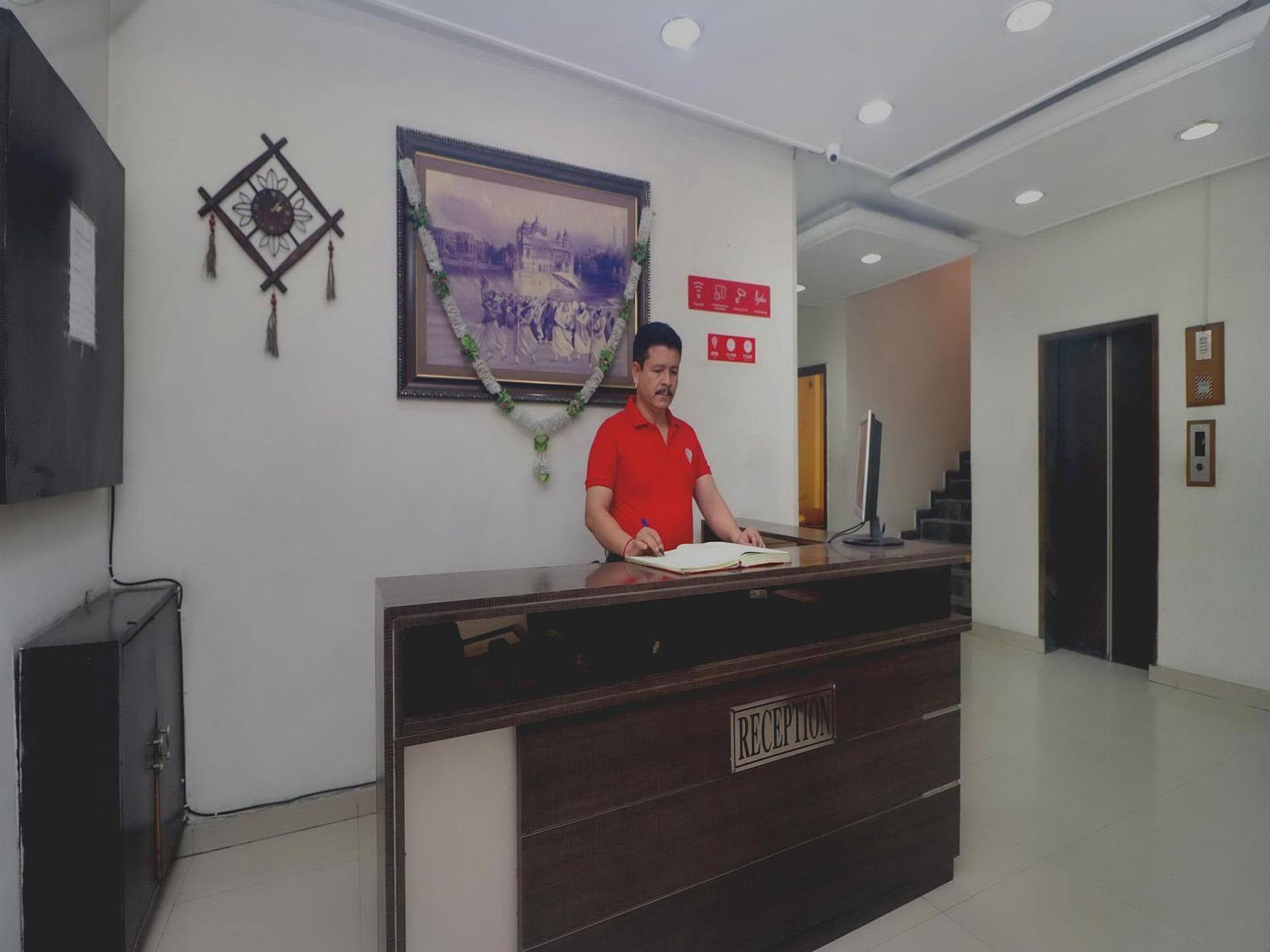 Hotel Oyo Temple View Amritsar