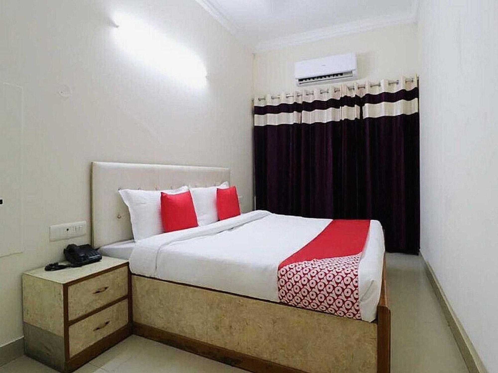 O Anand Hotel Amritsar